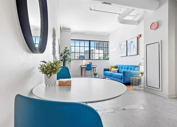 Cozysuites Trendy 1br, Downtown Apartment
